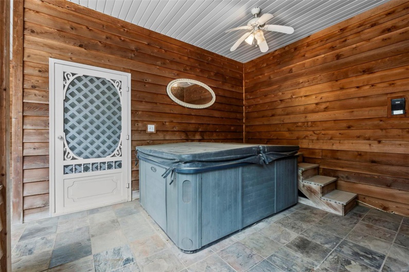 2920 County Road 638, Cape Girardeau, Missouri 63701, 5 Bedrooms Bedrooms, 7 Rooms Rooms,4 BathroomsBathrooms,Residential,For Sale,County Road 638,MAR25021057