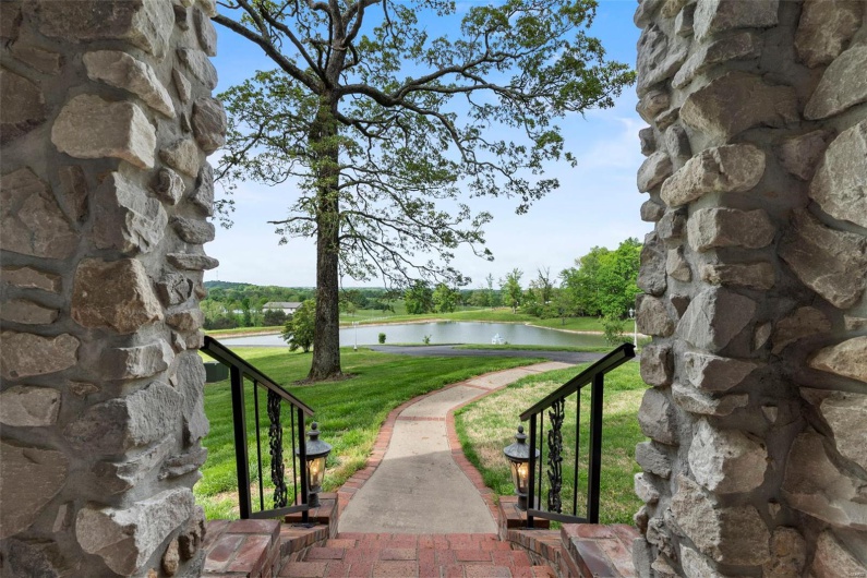 2920 County Road 638, Cape Girardeau, Missouri 63701, 5 Bedrooms Bedrooms, 7 Rooms Rooms,4 BathroomsBathrooms,Residential,For Sale,County Road 638,MAR25021057