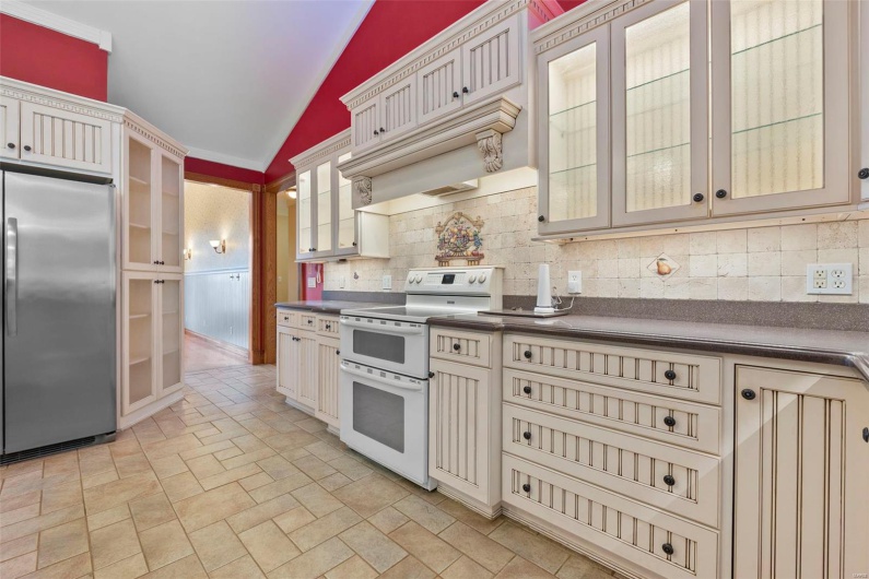 2920 County Road 638, Cape Girardeau, Missouri 63701, 5 Bedrooms Bedrooms, 7 Rooms Rooms,4 BathroomsBathrooms,Residential,For Sale,County Road 638,MAR25021057