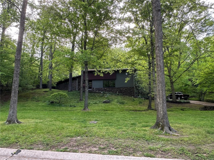 1520 Sylvan Lane, Cape Girardeau, Missouri 63701, 4 Bedrooms Bedrooms, 8 Rooms Rooms,2 BathroomsBathrooms,Residential,For Sale,Sylvan,MAR25029296