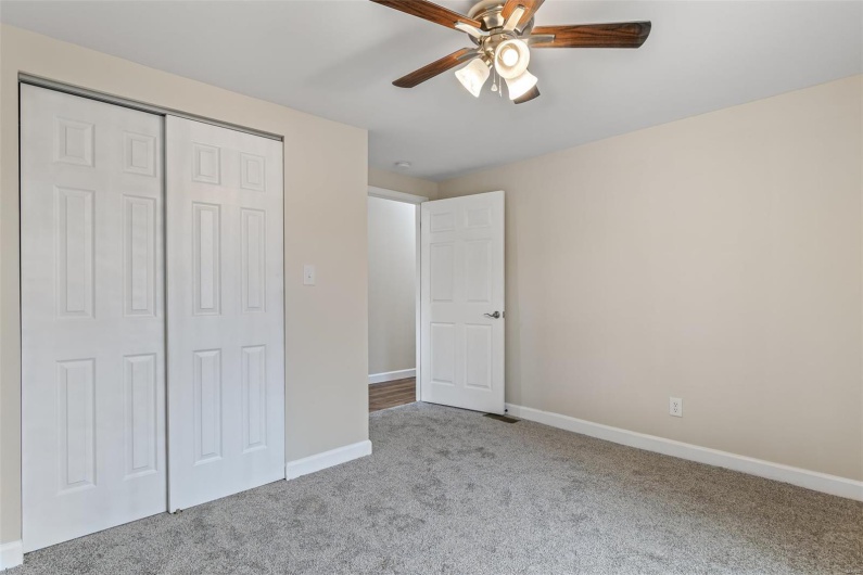 300 Lewis Street, Park Hills, Missouri 63601, 3 Bedrooms Bedrooms, 5 Rooms Rooms,1 BathroomBathrooms,Residential,For Sale,Lewis,MAR25029185