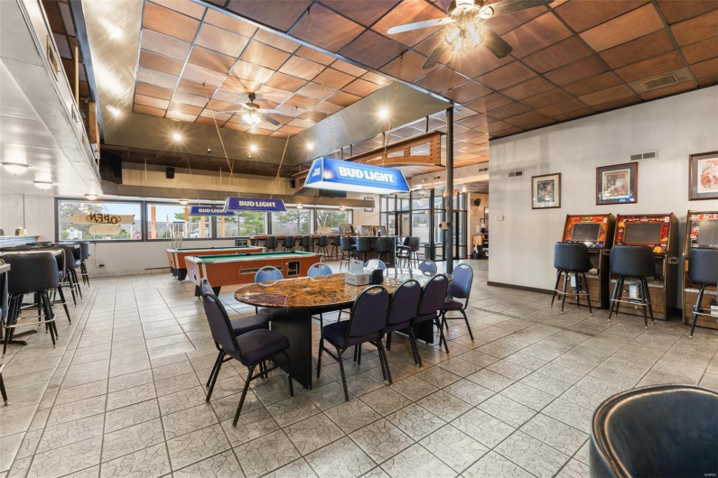 6100 Highway Y, French Village, Missouri 63036, ,Commercial Sale,For Sale,Highway Y,MAR25020354