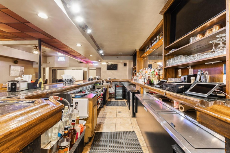 6100 Highway Y, French Village, Missouri 63036, ,Commercial Sale,For Sale,Highway Y,MAR25020354