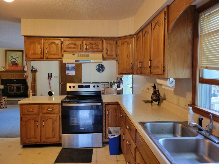 2230 Earleen Street, Cape Girardeau, Missouri 63701, 5 Bedrooms Bedrooms, 6 Rooms Rooms,1 BathroomBathrooms,Residential,For Sale,Earleen,MAR25029415
