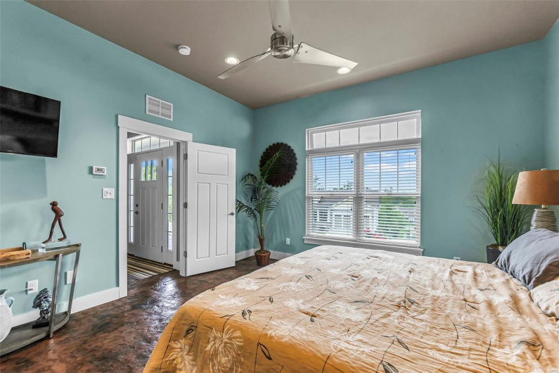 2325 Brister Hill Drive, Cape Girardeau, Missouri 63701, 3 Bedrooms Bedrooms, 8 Rooms Rooms,2 BathroomsBathrooms,Residential,For Sale,Brister Hill,MAR25028998