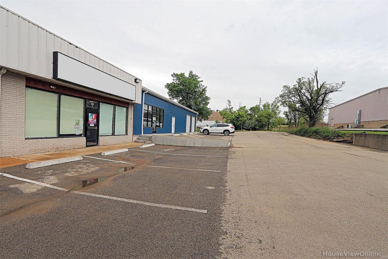 522 Benham Street, Bonne Terre, Missouri 63628, ,Commercial Sale,For Sale,Benham,MAR25029104