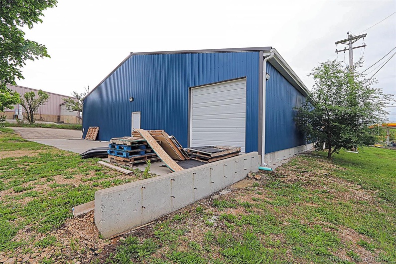 522 Benham Street, Bonne Terre, Missouri 63628, ,Commercial Sale,For Sale,Benham,MAR25029104