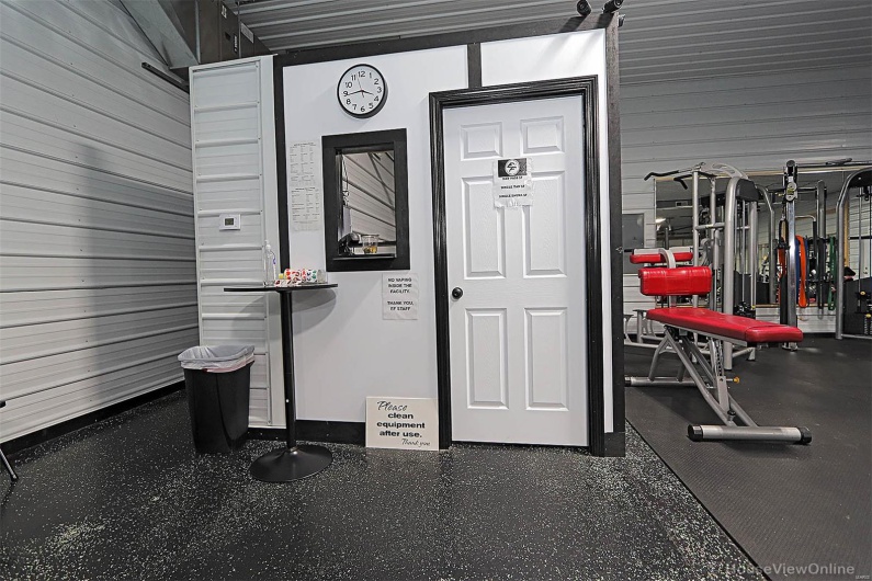 522 Benham Street, Bonne Terre, Missouri 63628, ,Commercial Sale,For Sale,Benham,MAR25029104