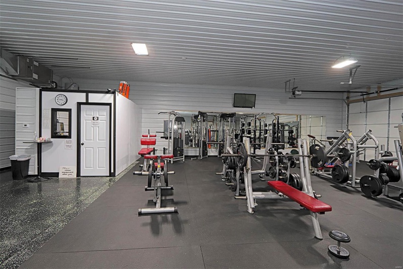 522 Benham Street, Bonne Terre, Missouri 63628, ,Commercial Sale,For Sale,Benham,MAR25029104