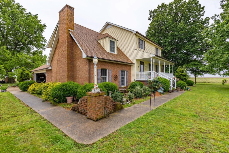 401 Roosevelt Street, Matthews, Missouri 63828, 4 Bedrooms Bedrooms, 7 Rooms Rooms,2 BathroomsBathrooms,Residential,For Sale,Roosevelt,MAR25029487