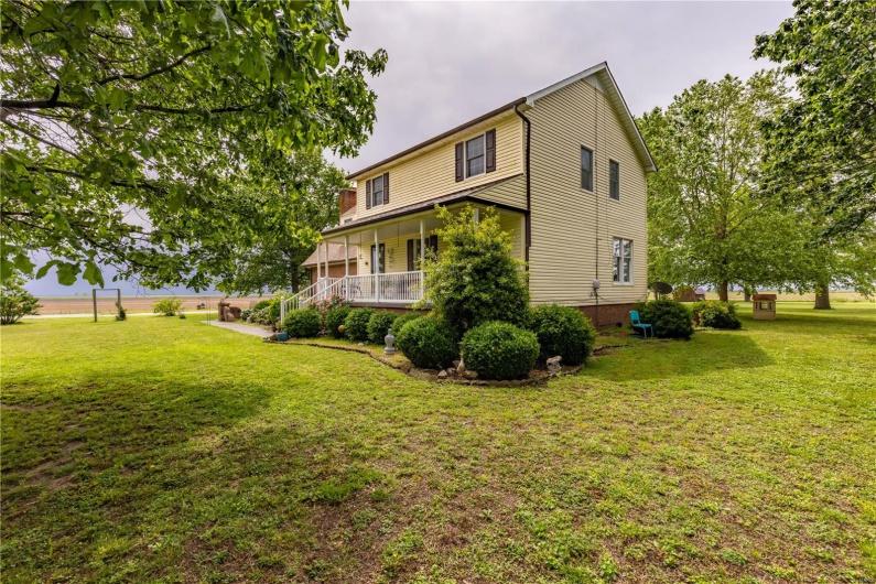 401 Roosevelt Street, Matthews, Missouri 63828, 4 Bedrooms Bedrooms, 7 Rooms Rooms,2 BathroomsBathrooms,Residential,For Sale,Roosevelt,MAR25029487