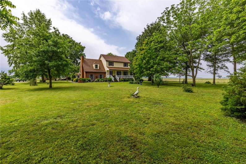 401 Roosevelt Street, Matthews, Missouri 63828, 4 Bedrooms Bedrooms, 7 Rooms Rooms,2 BathroomsBathrooms,Residential,For Sale,Roosevelt,MAR25029487