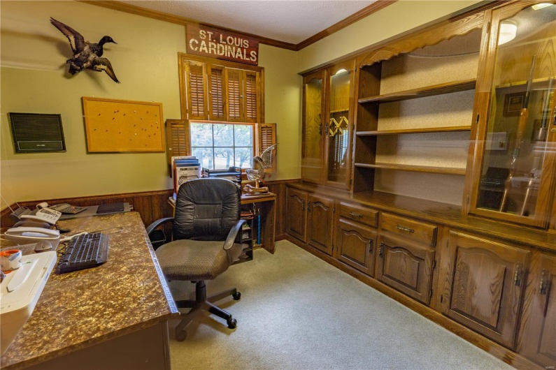 401 Roosevelt Street, Matthews, Missouri 63828, 4 Bedrooms Bedrooms, 7 Rooms Rooms,2 BathroomsBathrooms,Residential,For Sale,Roosevelt,MAR25029487
