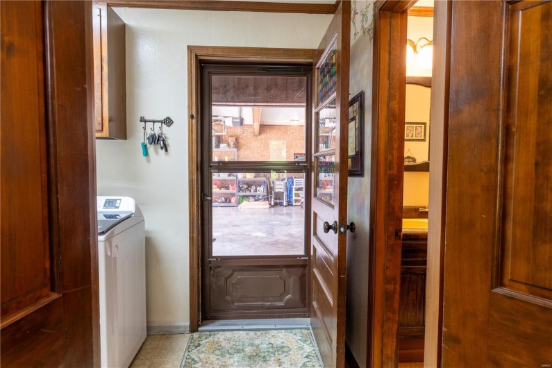 401 Roosevelt Street, Matthews, Missouri 63828, 4 Bedrooms Bedrooms, 7 Rooms Rooms,2 BathroomsBathrooms,Residential,For Sale,Roosevelt,MAR25029487