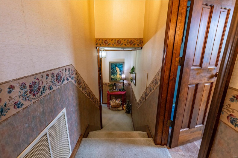 401 Roosevelt Street, Matthews, Missouri 63828, 4 Bedrooms Bedrooms, 7 Rooms Rooms,2 BathroomsBathrooms,Residential,For Sale,Roosevelt,MAR25029487