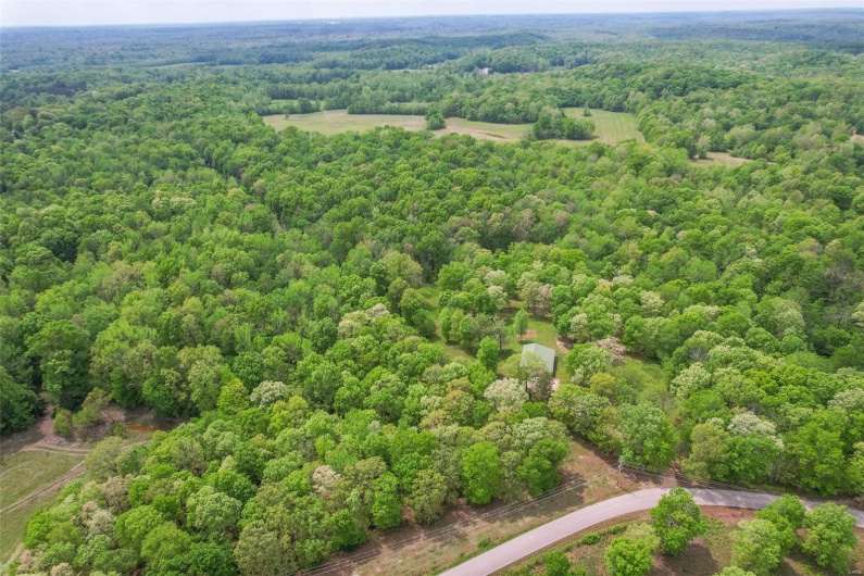 729 County Road 543, Poplar Bluff, Missouri 63901, 1 Bedroom Bedrooms, 5 Rooms Rooms,1 BathroomBathrooms,Residential,For Sale,County Road 543,MAR25029338