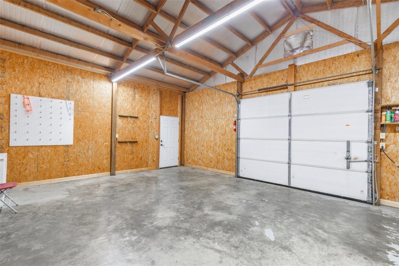 729 County Road 543, Poplar Bluff, Missouri 63901, 1 Bedroom Bedrooms, 5 Rooms Rooms,1 BathroomBathrooms,Residential,For Sale,County Road 543,MAR25029338