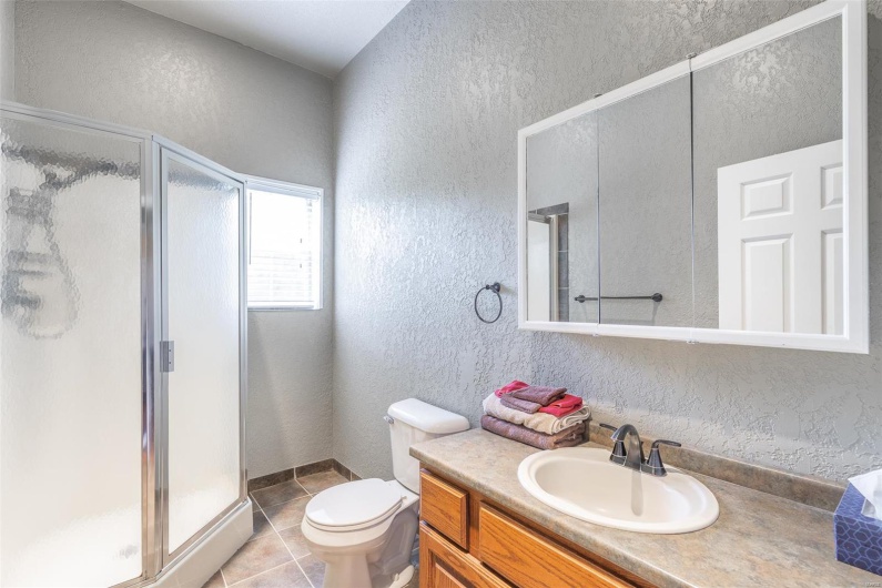 729 County Road 543, Poplar Bluff, Missouri 63901, 1 Bedroom Bedrooms, 5 Rooms Rooms,1 BathroomBathrooms,Residential,For Sale,County Road 543,MAR25029338