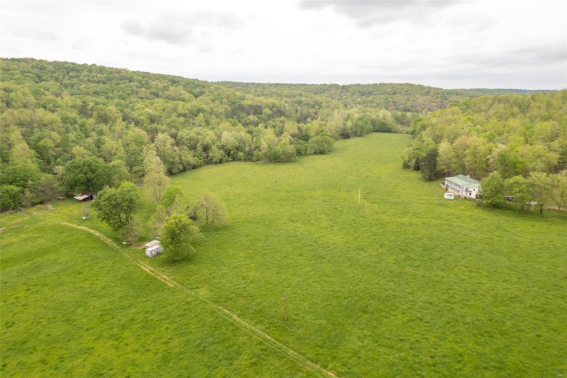 Drone / aerial view with a view of trees