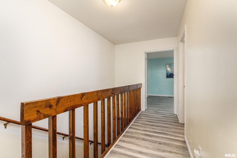 510 Beadle Drive, Carbondale, Illinois 62901, 2 Bedrooms Bedrooms, 0 ,2 BathroomsBathrooms,Residential,For Sale,Beadle,0,RMAEB457820