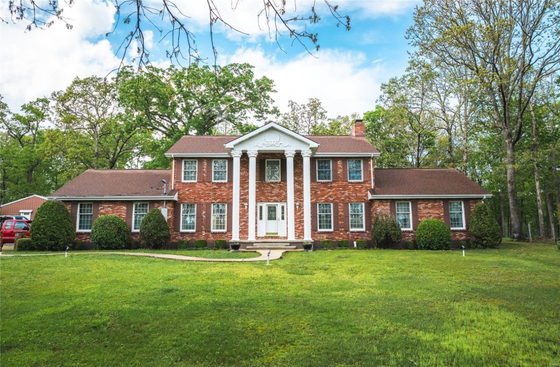 13907 Highway T, Fredericktown, Missouri 63645, 5 Bedrooms Bedrooms, 14 Rooms Rooms,4 BathroomsBathrooms,Farm,For Sale,Highway T,MAR25028986