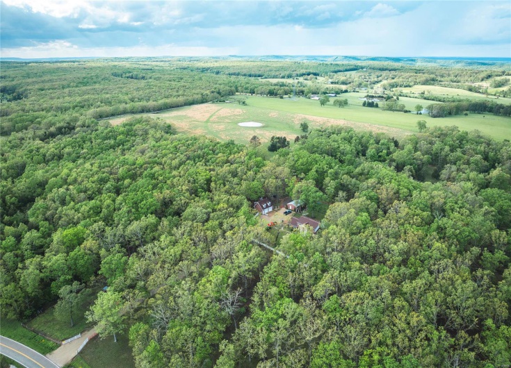 13907 Highway T, Fredericktown, Missouri 63645, 5 Bedrooms Bedrooms, 14 Rooms Rooms,4 BathroomsBathrooms,Farm,For Sale,Highway T,MAR25028986