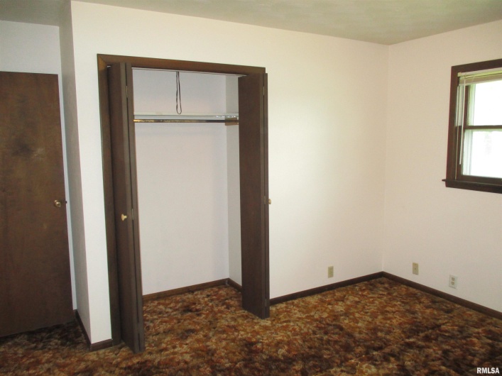 505 JACKSON Street, DeSoto, Illinois 62924, 3 Bedrooms Bedrooms, 0 ,1 BathroomBathrooms,Residential,For Sale,JACKSON,0,RMAEB457821