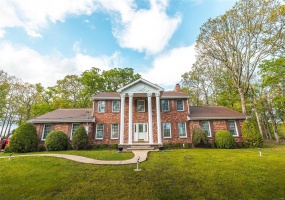 13907 Highway T, Fredericktown, Missouri 63645, 5 Bedrooms Bedrooms, 14 Rooms Rooms,4 BathroomsBathrooms,Farm,For Sale,Highway T,MAR25029407