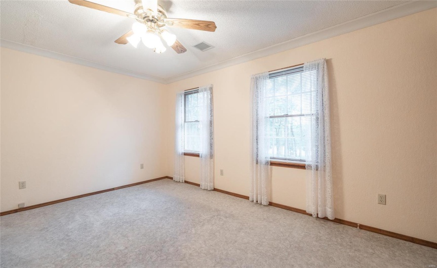 13907 Highway T, Fredericktown, Missouri 63645, 5 Bedrooms Bedrooms, 14 Rooms Rooms,4 BathroomsBathrooms,Farm,For Sale,Highway T,MAR25029407