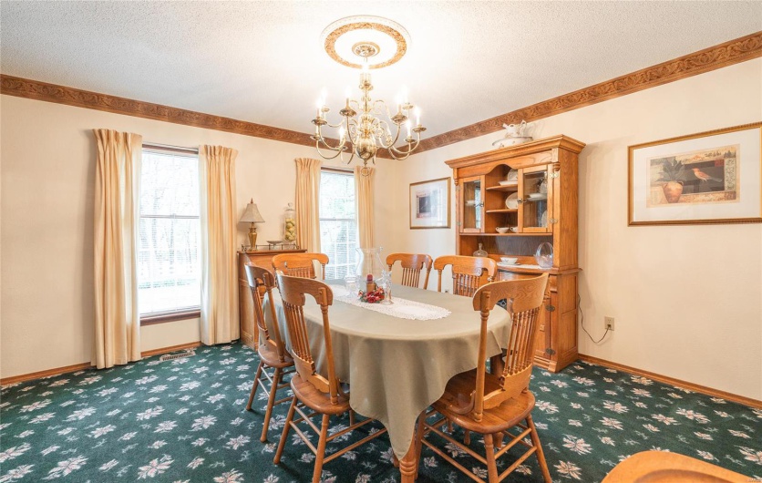 13907 Highway T, Fredericktown, Missouri 63645, 5 Bedrooms Bedrooms, 14 Rooms Rooms,4 BathroomsBathrooms,Farm,For Sale,Highway T,MAR25029407