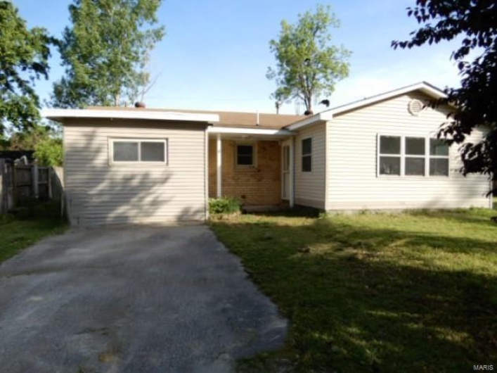 201 Quapaw, Steele, Missouri 63877, 2 Bedrooms Bedrooms, 5 Rooms Rooms,1 BathroomBathrooms,Residential,For Sale,Quapaw,MAR25029689