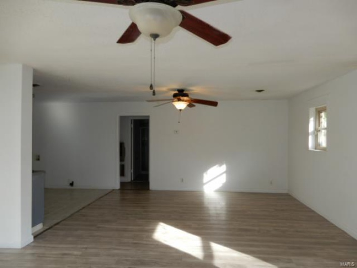 201 Quapaw, Steele, Missouri 63877, 2 Bedrooms Bedrooms, 5 Rooms Rooms,1 BathroomBathrooms,Residential,For Sale,Quapaw,MAR25029689