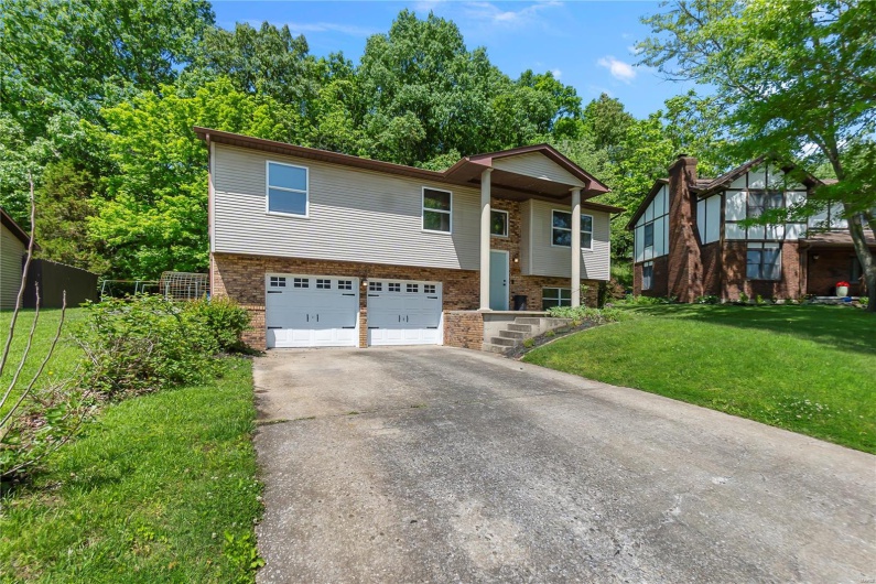 3926 Valley View Lane, Cape Girardeau, Missouri 63701, 3 Bedrooms Bedrooms, 6 Rooms Rooms,2 BathroomsBathrooms,Residential,For Sale,Valley View,MAR25027624