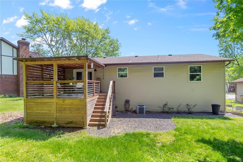 3926 Valley View Lane, Cape Girardeau, Missouri 63701, 3 Bedrooms Bedrooms, 6 Rooms Rooms,2 BathroomsBathrooms,Residential,For Sale,Valley View,MAR25027624
