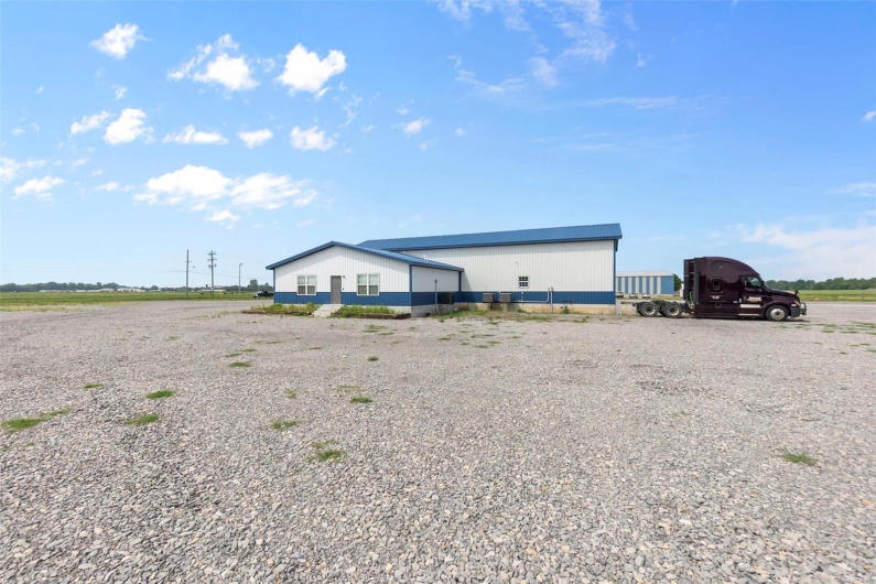 2620 Ables Road, Miner, Missouri 63801, ,Commercial Sale,For Sale,Ables,MAR25029698