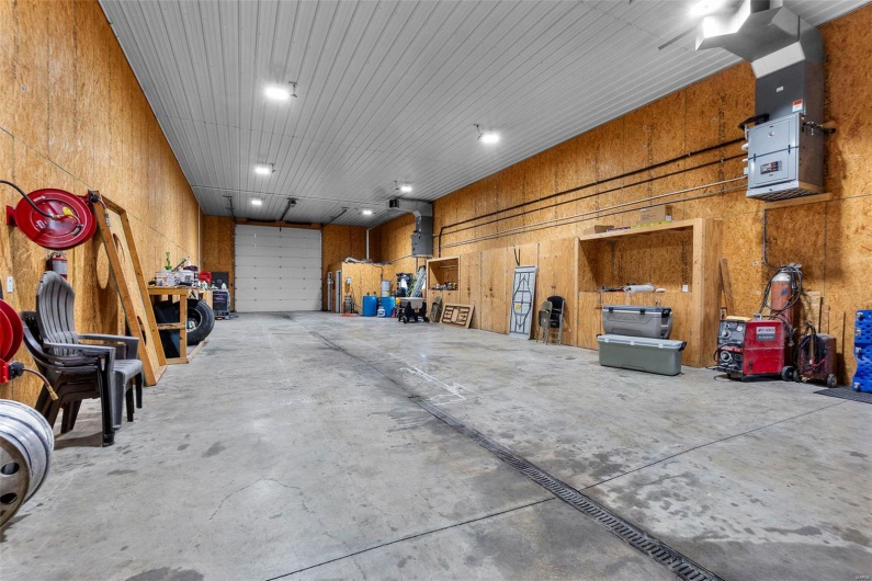 2620 Ables Road, Miner, Missouri 63801, ,Commercial Sale,For Sale,Ables,MAR25029698
