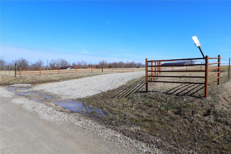 160 County Road 479, Poplar Bluff, Missouri 63901, 3 Bedrooms Bedrooms, 4 Rooms Rooms,2 BathroomsBathrooms,Residential,For Sale,County Road 479,MAR25008854