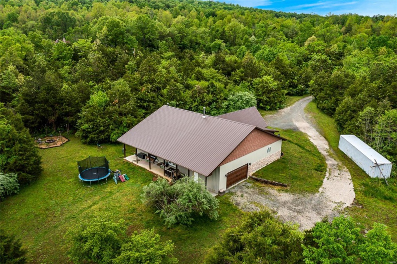 1350 Madison 500, Fredericktown, Missouri 63645, 3 Bedrooms Bedrooms, 9 Rooms Rooms,2 BathroomsBathrooms,Residential,For Sale,Madison 500,MAR25027796