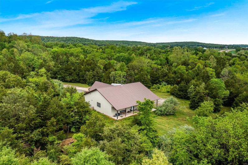 1350 Madison 500, Fredericktown, Missouri 63645, 3 Bedrooms Bedrooms, 9 Rooms Rooms,2 BathroomsBathrooms,Residential,For Sale,Madison 500,MAR25027796