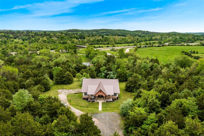 1350 Madison 500, Fredericktown, Missouri 63645, 3 Bedrooms Bedrooms, 9 Rooms Rooms,2 BathroomsBathrooms,Residential,For Sale,Madison 500,MAR25027796