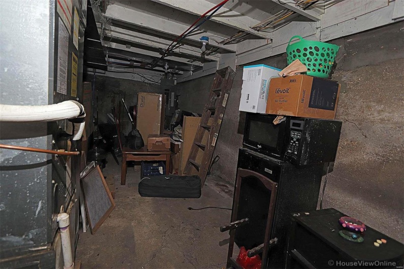 Partial basement 