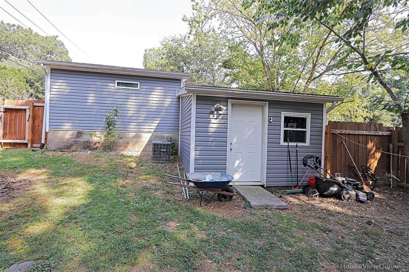 1439 Spanish Street, Cape Girardeau, Missouri 63701, 2 Bedrooms Bedrooms, 5 Rooms Rooms,1 BathroomBathrooms,Residential,For Sale,Spanish,MAR24055126