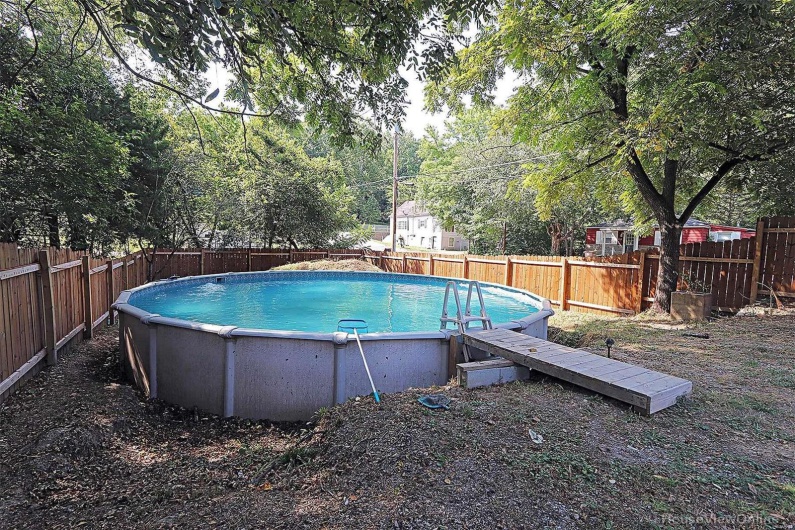 1439 Spanish Street, Cape Girardeau, Missouri 63701, 2 Bedrooms Bedrooms, 5 Rooms Rooms,1 BathroomBathrooms,Residential,For Sale,Spanish,MAR24055126