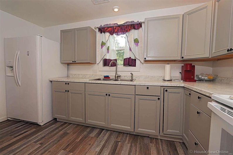1439 Spanish Street, Cape Girardeau, Missouri 63701, 2 Bedrooms Bedrooms, 5 Rooms Rooms,1 BathroomBathrooms,Residential,For Sale,Spanish,MAR24055126