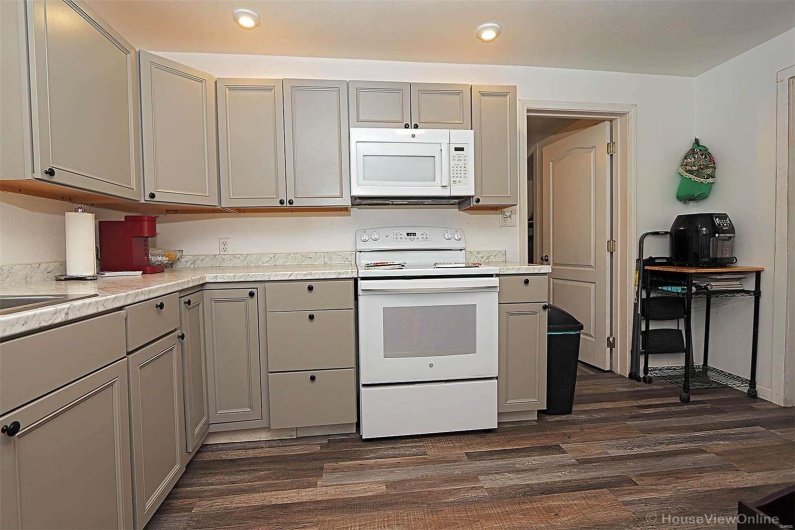 1439 Spanish Street, Cape Girardeau, Missouri 63701, 2 Bedrooms Bedrooms, 5 Rooms Rooms,1 BathroomBathrooms,Residential,For Sale,Spanish,MAR24055126