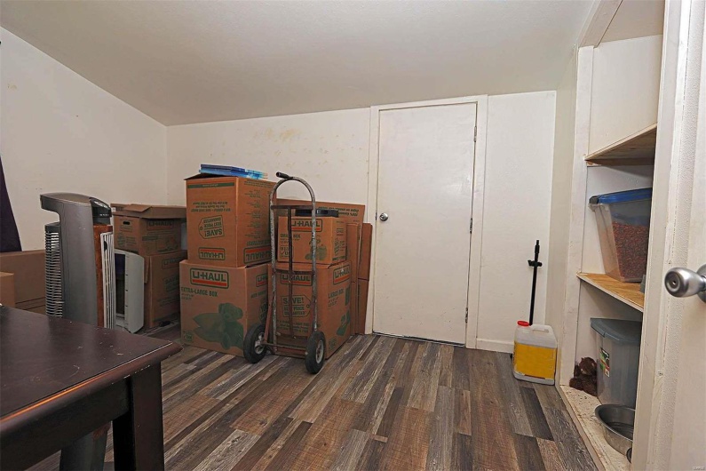 1439 Spanish Street, Cape Girardeau, Missouri 63701, 2 Bedrooms Bedrooms, 5 Rooms Rooms,1 BathroomBathrooms,Residential,For Sale,Spanish,MAR24055126