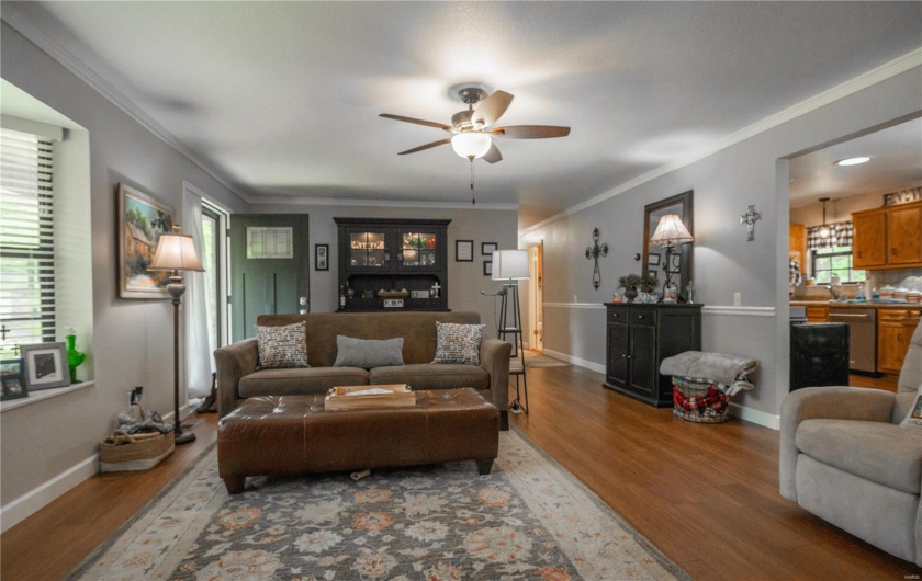2612 Fox Drive, Poplar Bluff, Missouri 63901, 3 Bedrooms Bedrooms, 7 Rooms Rooms,2 BathroomsBathrooms,Residential,For Sale,Fox,MAR25029919
