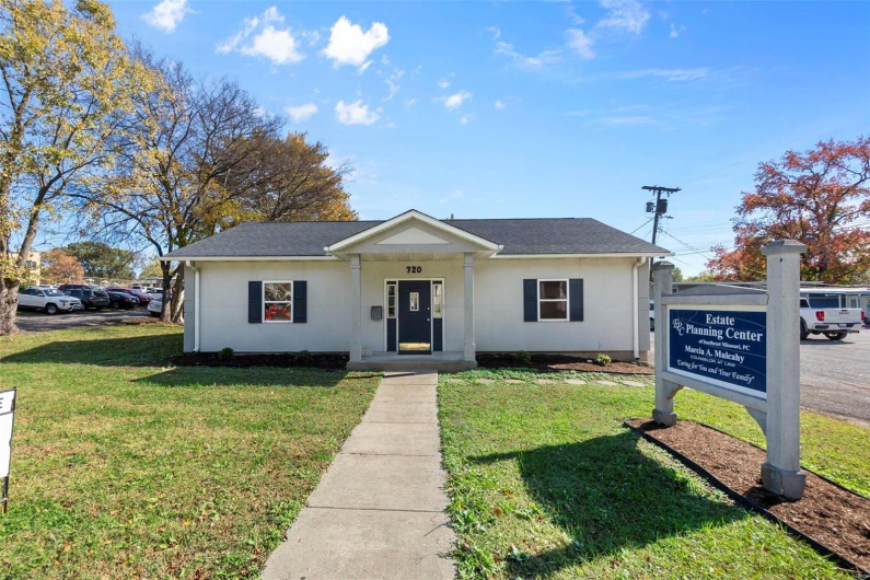 720 Forest Avenue, Cape Girardeau, Missouri 63701, ,Commercial Lease,For Sale,Forest,MAR25029694