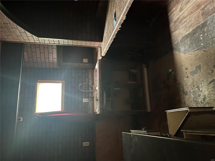 101 Harrison Street, Kennett, Missouri 63857, 3 Bedrooms Bedrooms, 10 Rooms Rooms,3 BathroomsBathrooms,Residential,For Sale,Harrison,MAR25029956
