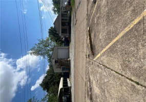 101 Harrison Street, Kennett, Missouri 63857, 3 Bedrooms Bedrooms, 10 Rooms Rooms,3 BathroomsBathrooms,Residential,For Sale,Harrison,MAR25029956